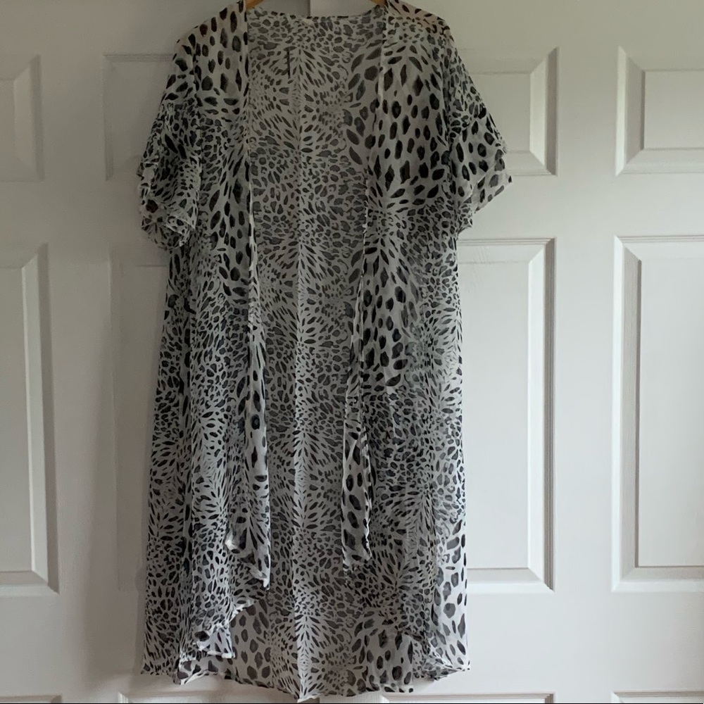 Leopard print kimono - Picture 2 of 5